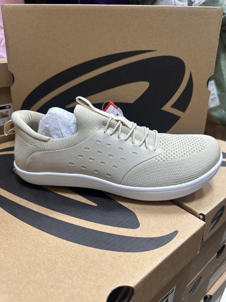 Кроссовки EOPAIA / Beige / 39